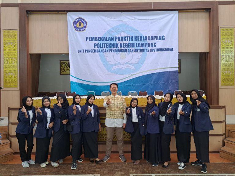 Pembekalan Praktik Kerja Lapang (PKL) bagi mahasiswa Politeknik Negeri Lampung